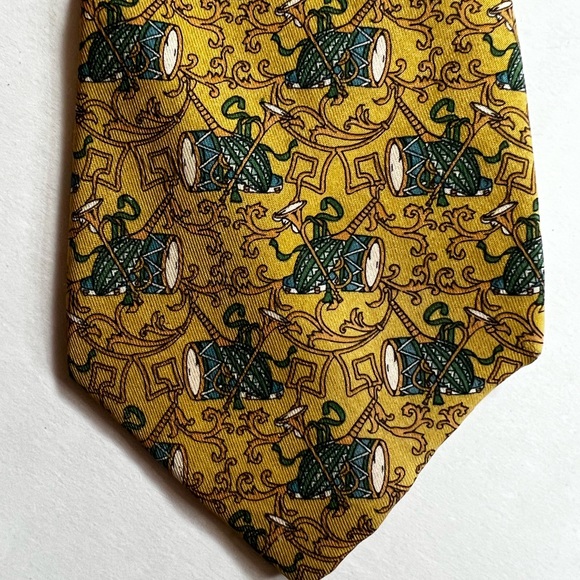 Salvatore Ferragamo silk tie made in Italy - Picture 3 of 4